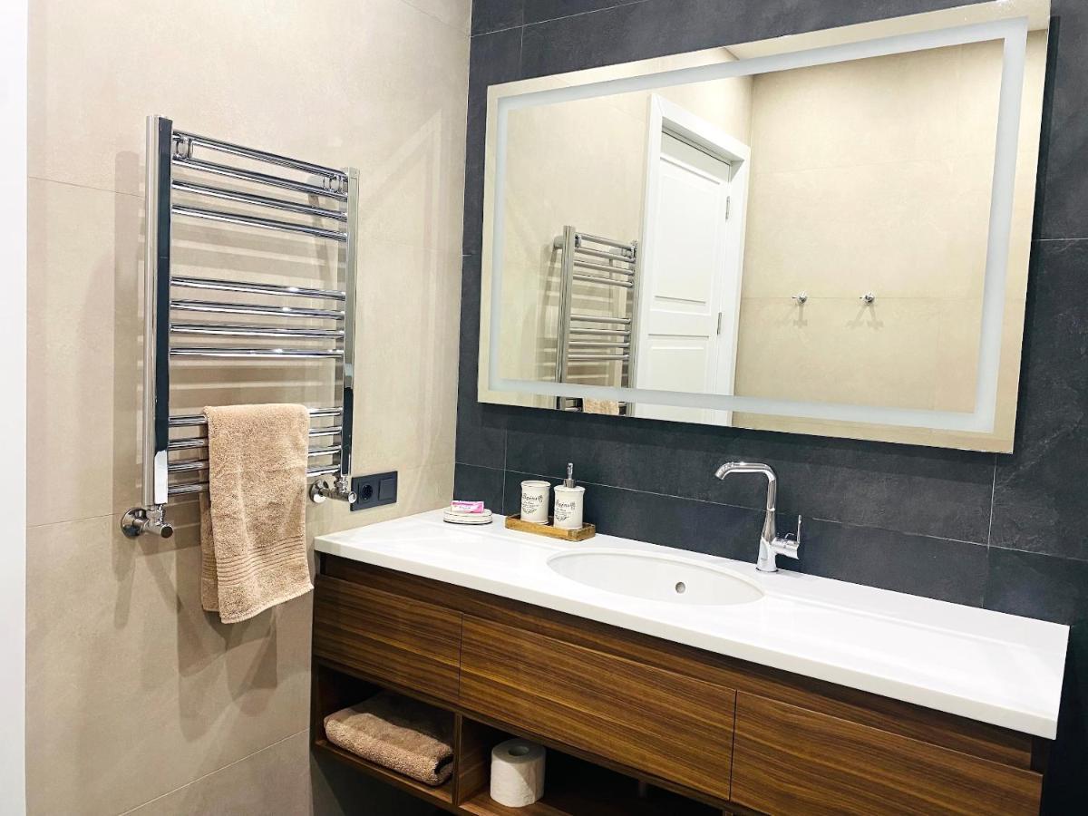 Heart Of Yerevan - City Center Luxury Apartments Luaran gambar